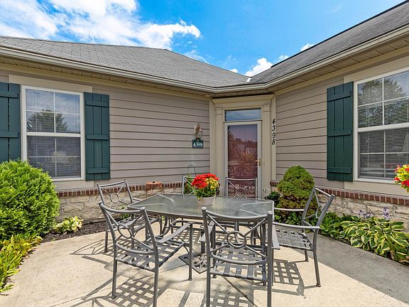 4th image of 4398 Crimson Maple Ln