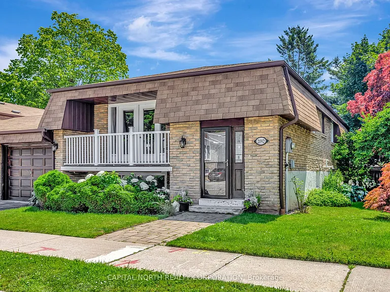 2092 Marine Dr — Photo 1