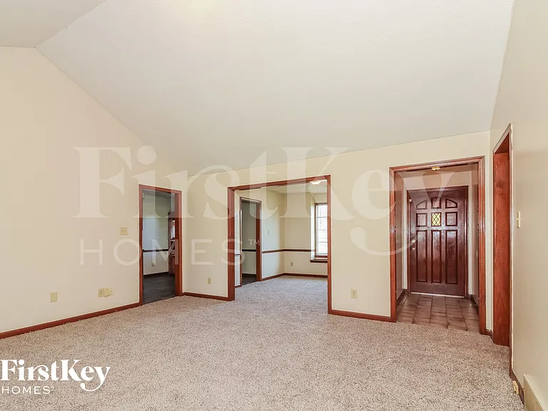 6729 Birch Run Ln — Photo 4