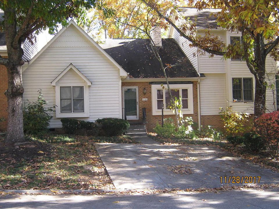 2nd image of 914 Glennshire Dr