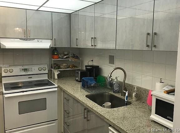 2nd image of 1200 West Ave APT 1018