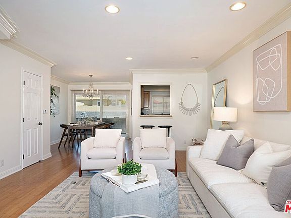 4th image of 11646 Chenault St APT 18