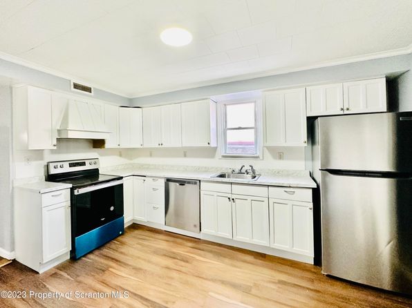 7 Plum Pl APT 2