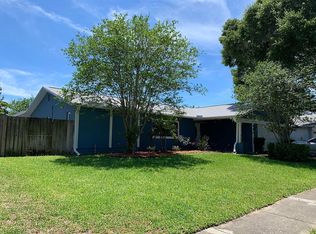 960 Cardigan Ln, Palm Harbor, FL 34683