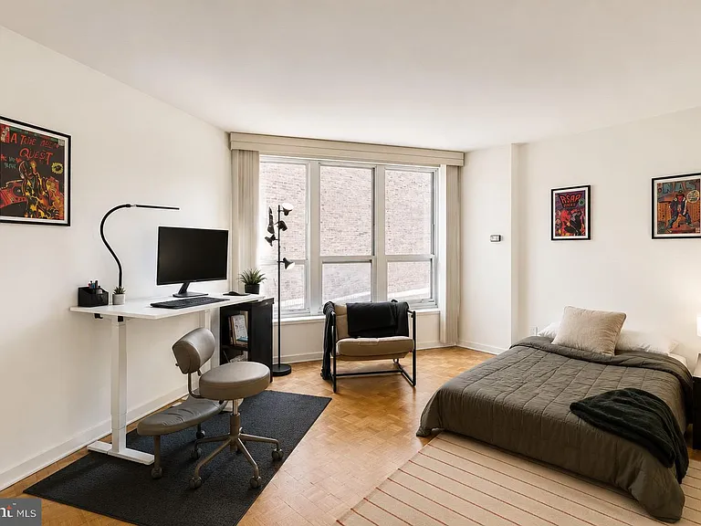 224 W Rittenhouse Sq #30-602 — Photo 1