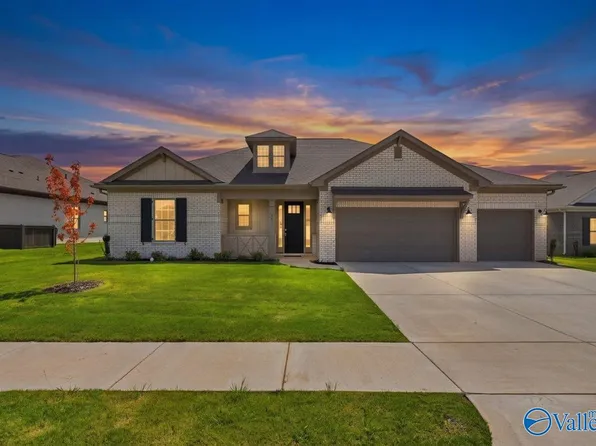 104 Clift Creek Dr, Madison, AL 35757