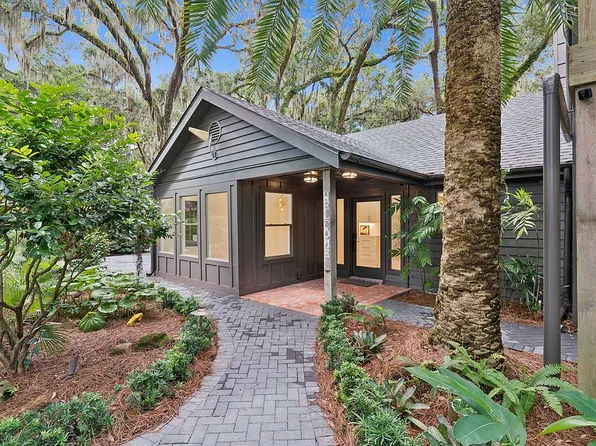 184 Pierce Butler Dr, Saint Simons Island, GA 31522