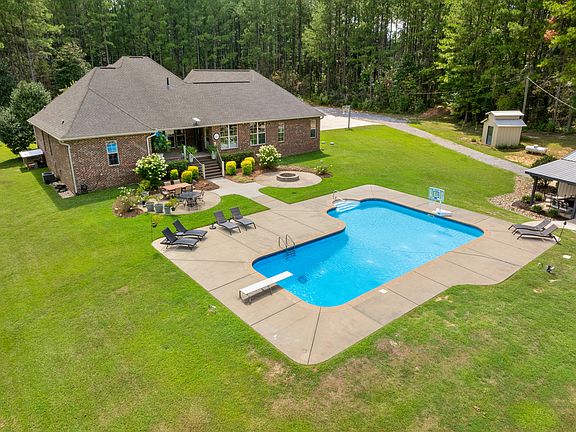 2nd image of 278 Big Hill Rd