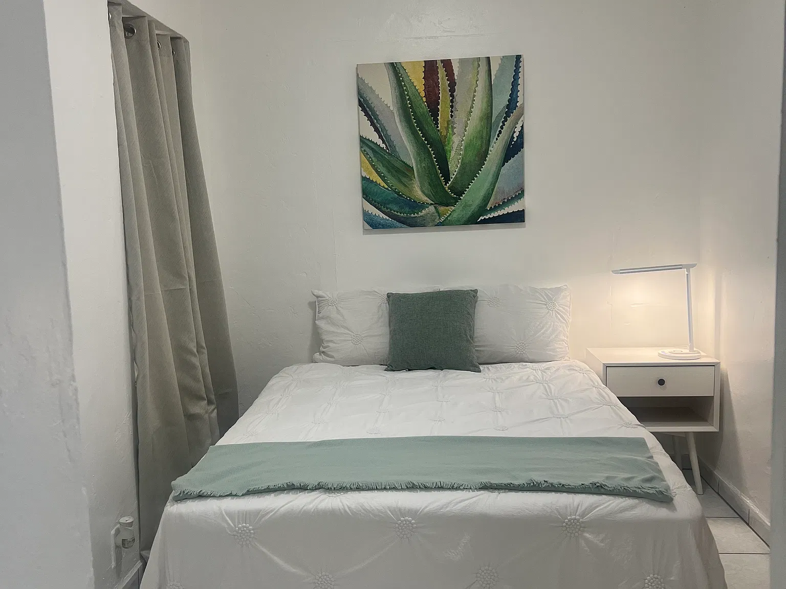1 bed, $1,200 — Photo 2