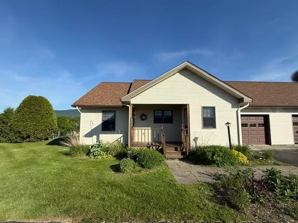97 Jersey Court #B7, Morristown, VT 05661