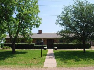 103 S Elm St, Itasca, TX 76055