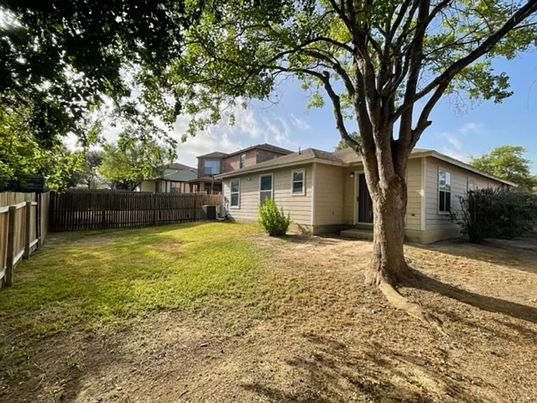 10131 Tiger Bay — Photo 19