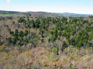 4 Peakes Hill Rd, Holden, ME 04429