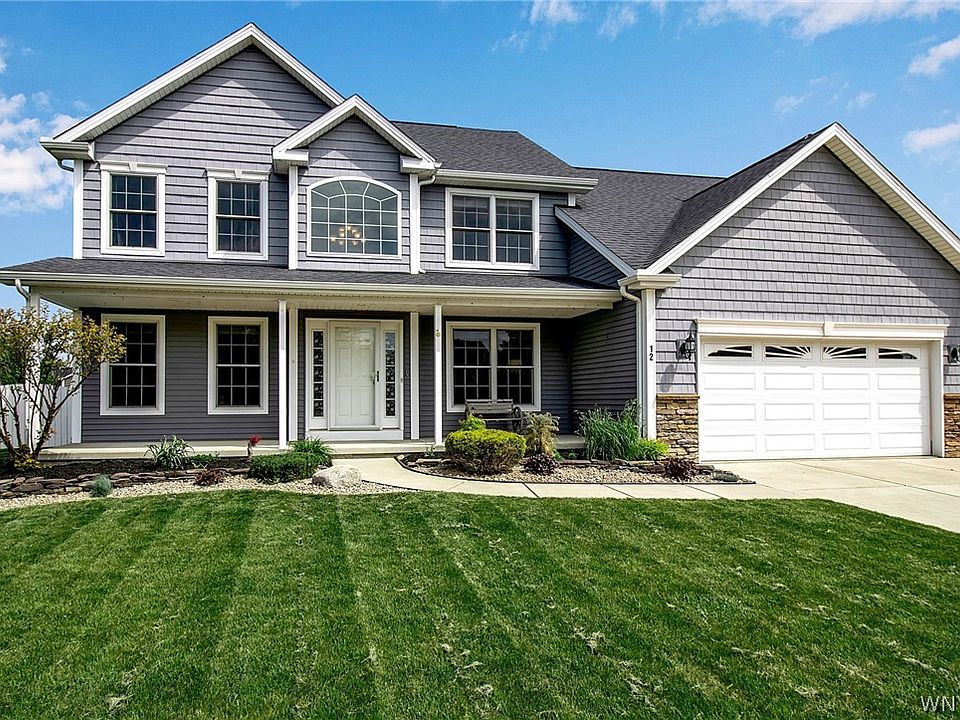 1st image of 12 Summerfield Dr