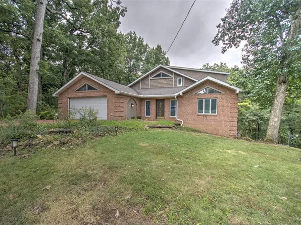 5384 Wilcar Ct, Decatur, IL 62521