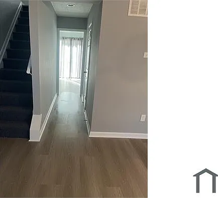 4216 Prudence St — Photo 3