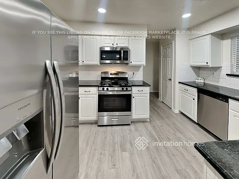 16206 Elm Point Ct — Photo 8
