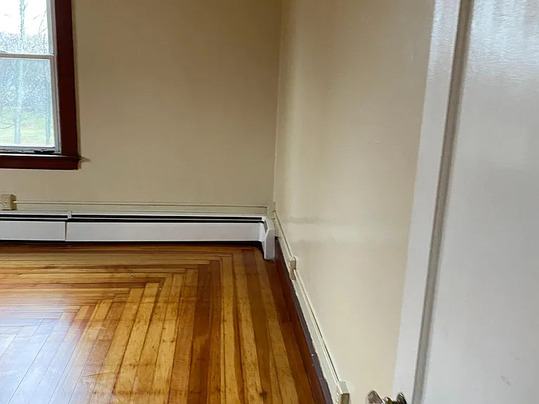 55 Gough Ave #2 — Photo 17