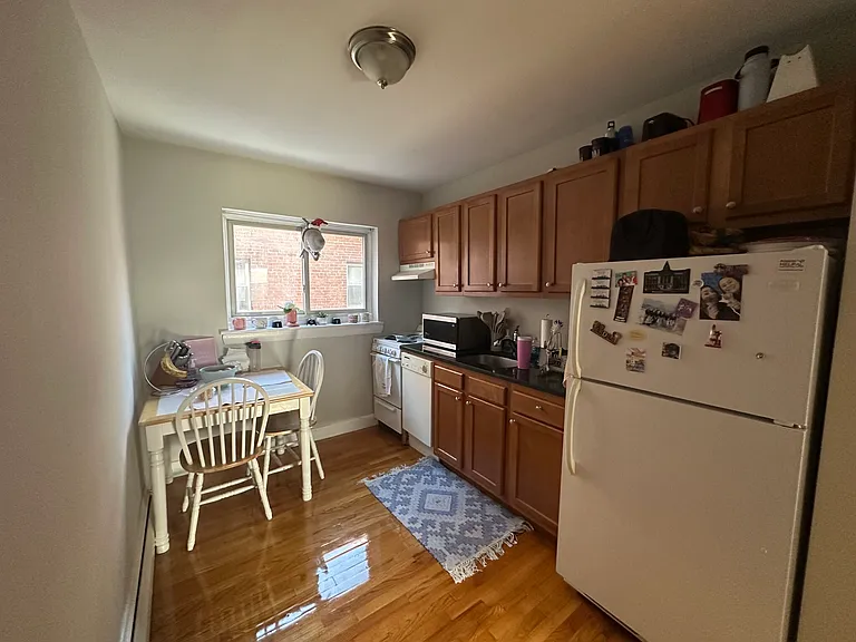 69 Chiswick Rd #6 — Photo 15