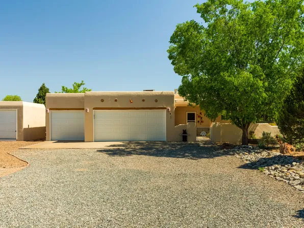 140 Tierra Encantada, Corrales, NM 87048