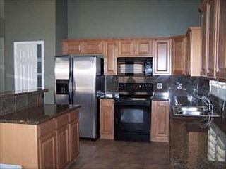 4th image of 9627 W Kirby Ave