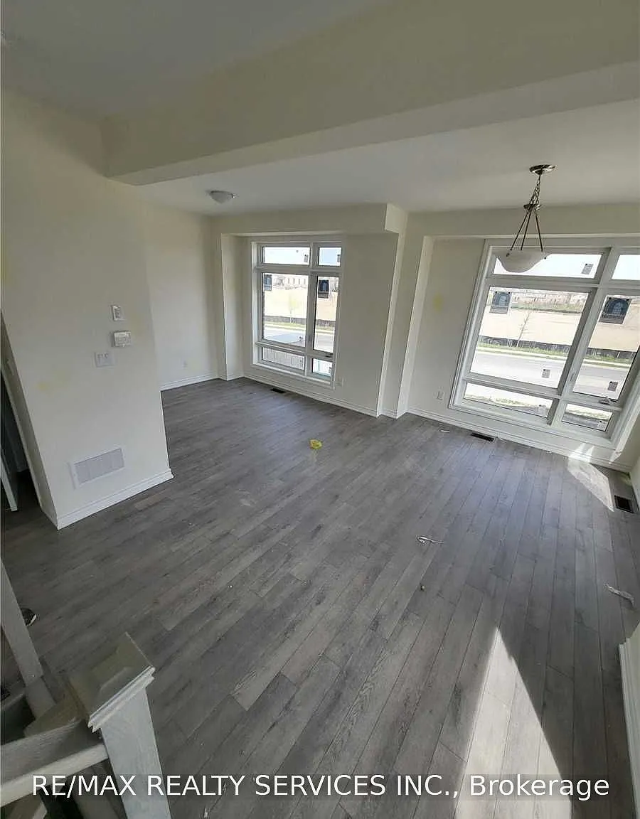 4 bed, $3,500 — Photo 4
