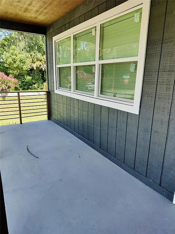 3 bed, 2.0 bath, 1100 sqft, $1,900 — Photo 4
