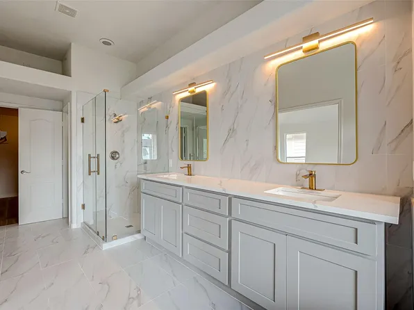 2150 Stacy Knl, Houston, TX 77008