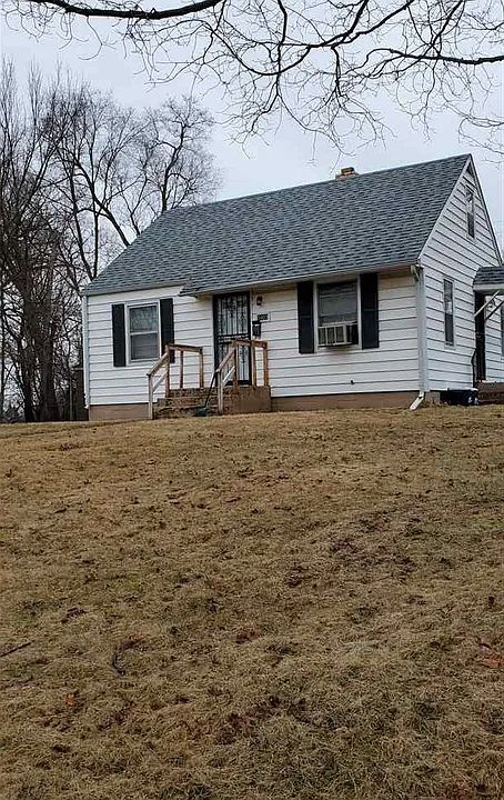1st image of 1003 Sunset Ct