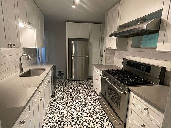 5th image of 6045 W 39th Ave APT 2