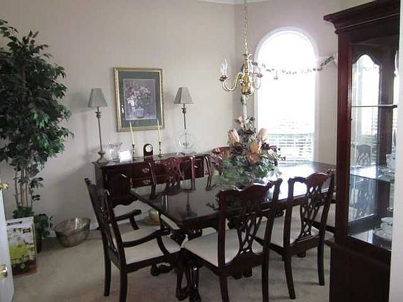 3rd image of 7271 Millers Grove Ln