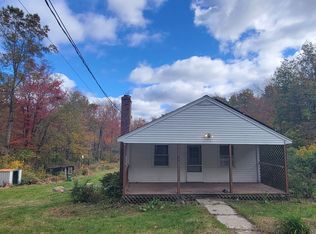 71 Wildwood Dr, Lebanon, CT 06249