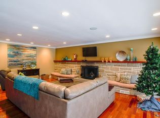 24101 S Woodland Rd, Shaker Heights, OH 44122