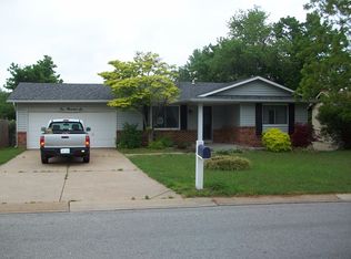 106 Jane Dr, Saint Peters, MO