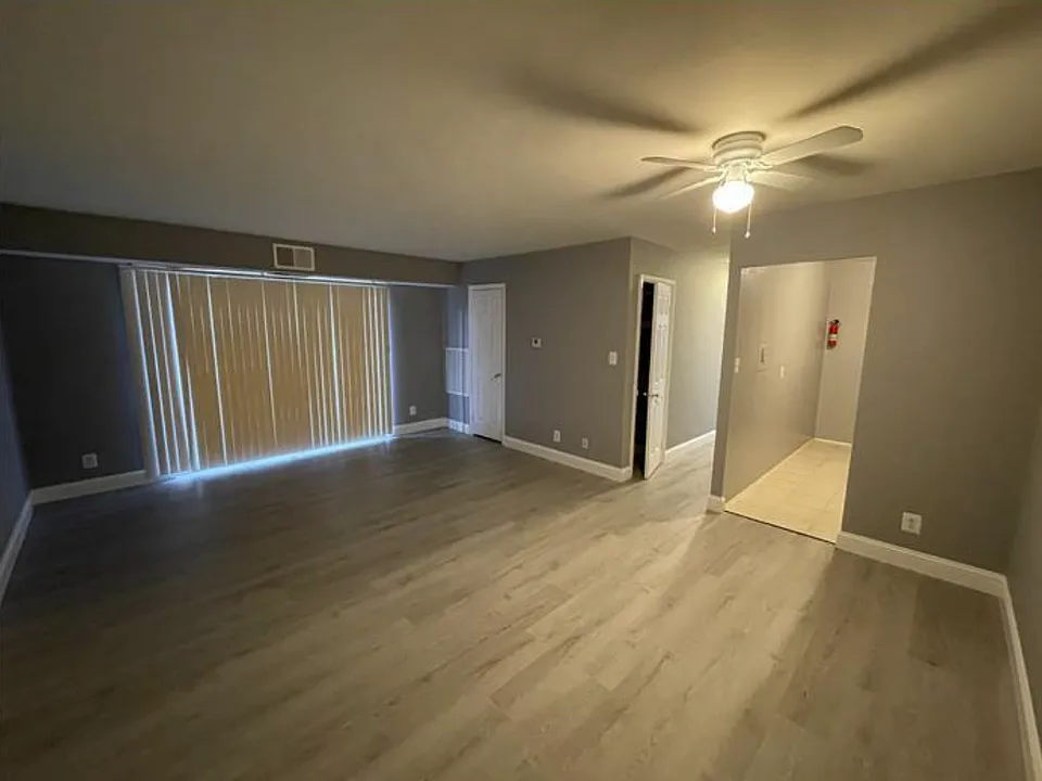 5109 F St SE #203