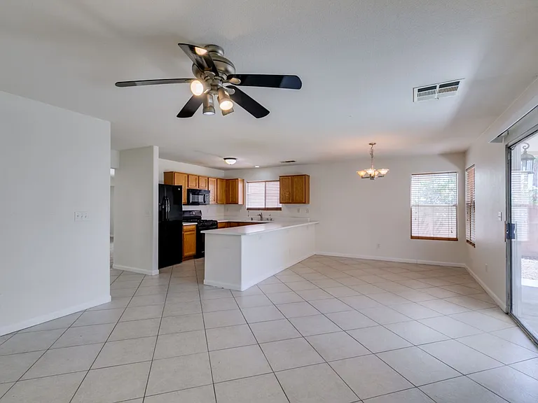 5025 Glittering Star Ct N — Photo 20