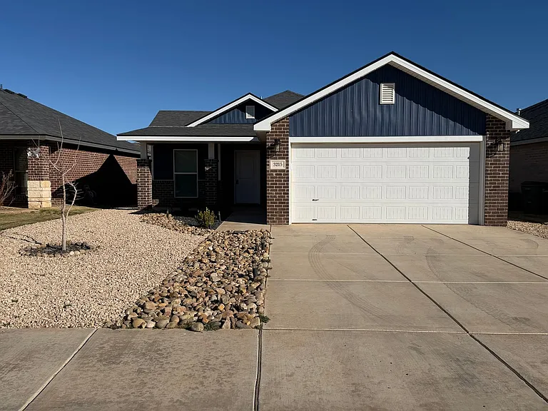 3215 Volney Ave — Photo 6