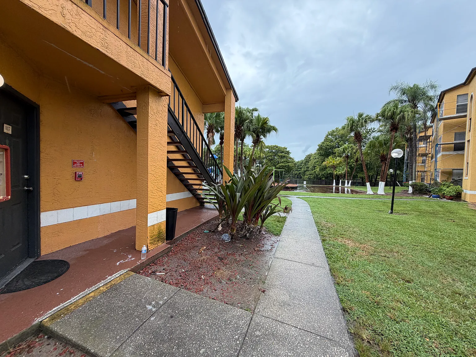 2 bed, 934 sqft, $1,500 — Photo 1
