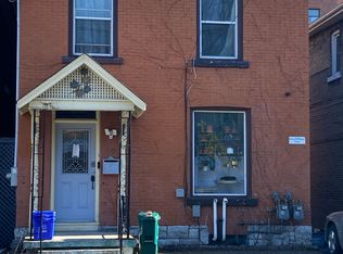 40 Ordnance St, Kingston, ON K7K1G4