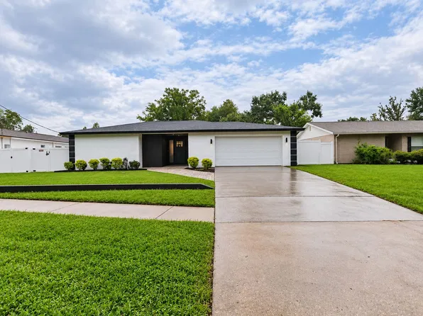 1410 Highview Rd, Brandon, FL 33510