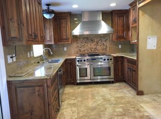 1657 Robin Hood Ct, Sacramento, CA 95815