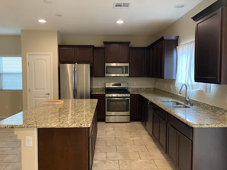 8315 Cozumel Creek Ct — Photo 3
