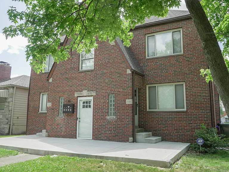 65 N Brinker Ave — Photo 19