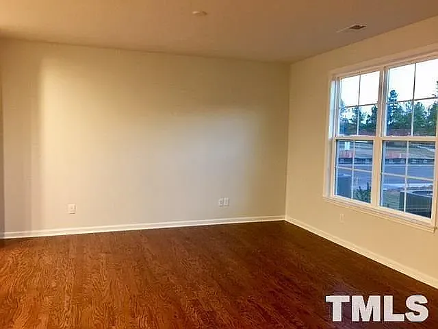 803 New Derby Ln — Photo 8