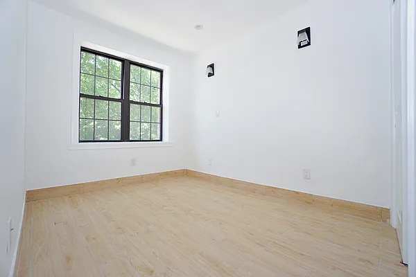 Rented by Corcoran | media 12