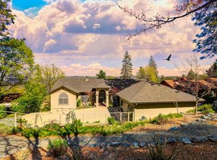 19110 Hummingbird Dr, Penn Valley, CA 95946