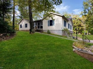 35 Longwood Lake Rd, Oak Ridge, NJ 07438