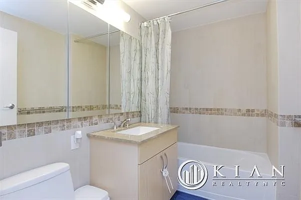 Rented by Kian Realty | media 5