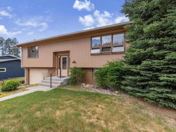 515 Belair Dr, Custer, SD 57730