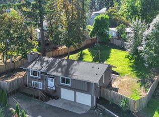 745 S 71st St, Springfield, OR 97478